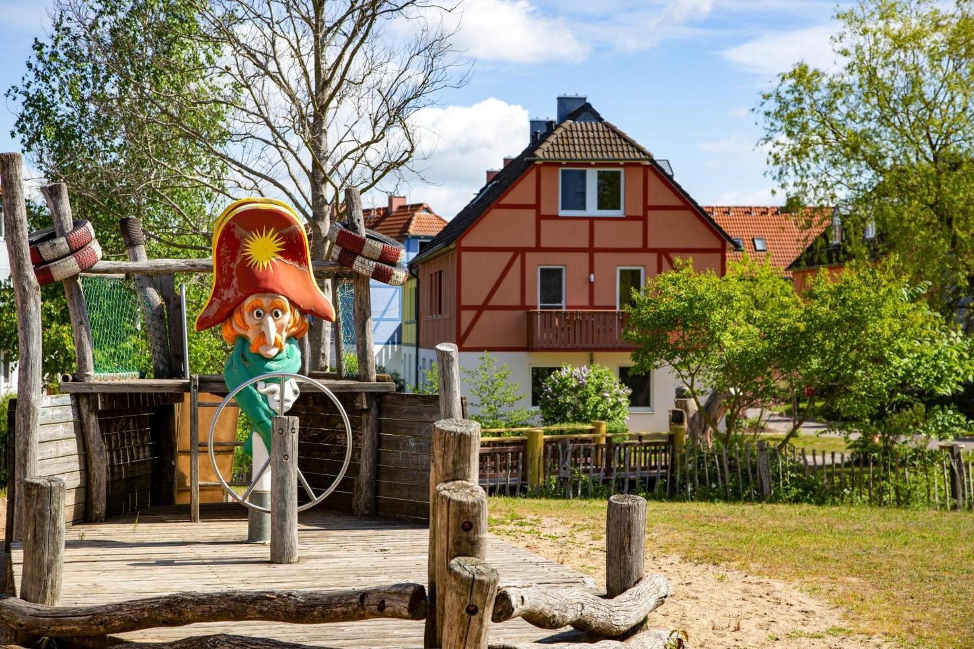 Holiday Complex Beech Resort Fleesensee G Hren Lebbin Göhren-Lebbin Exterior foto